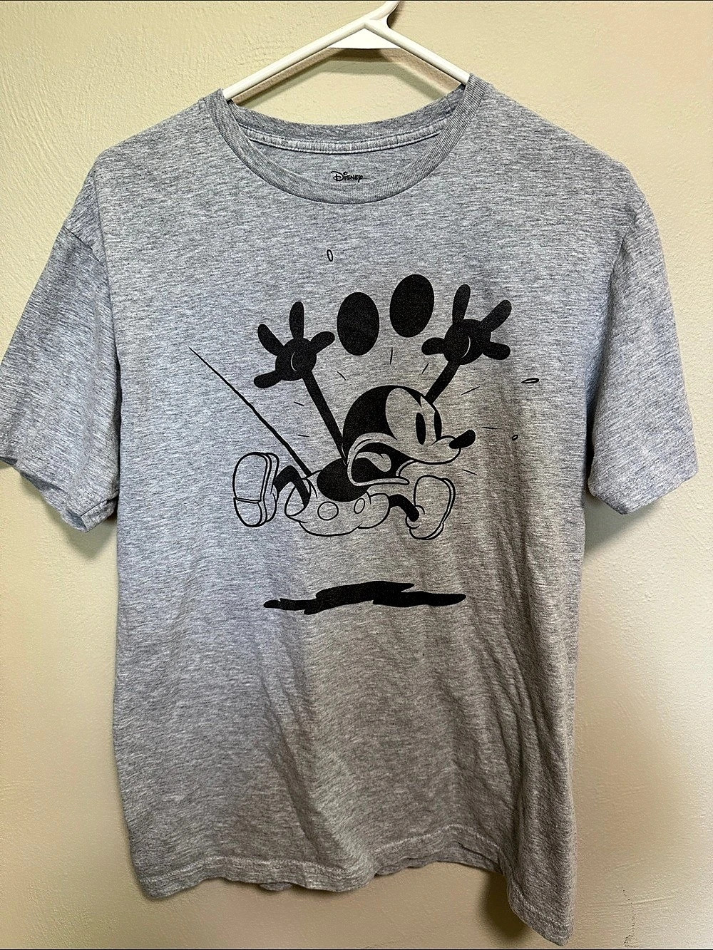 Disney Mickey Mouse Graphic T-Shirt Gray & Black Medium